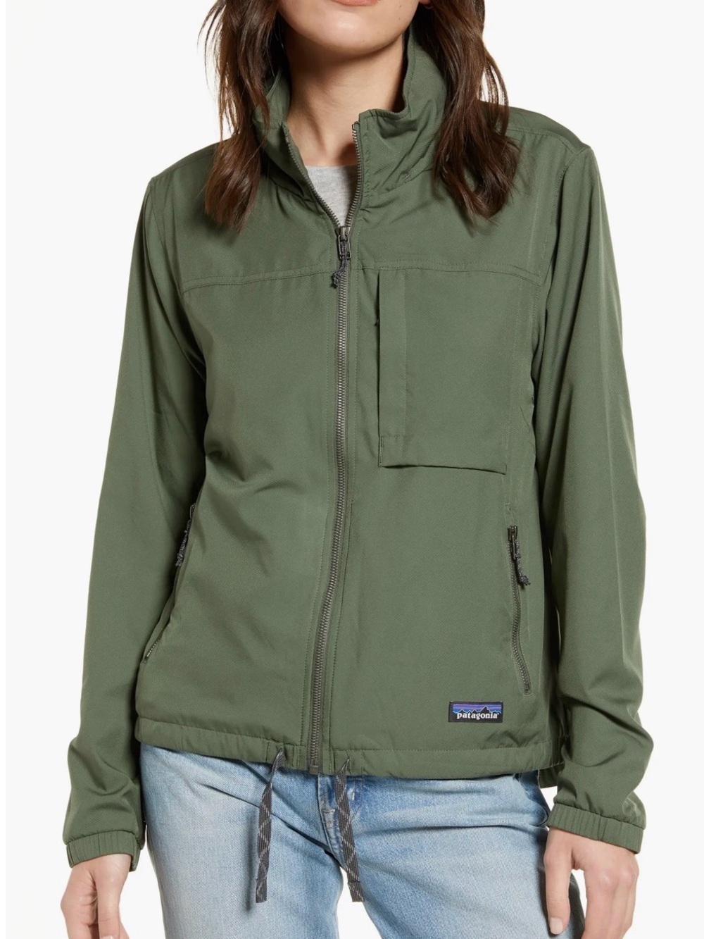 Patagonia Mountain View Water Resistant Hooded Windbreaker Jacket